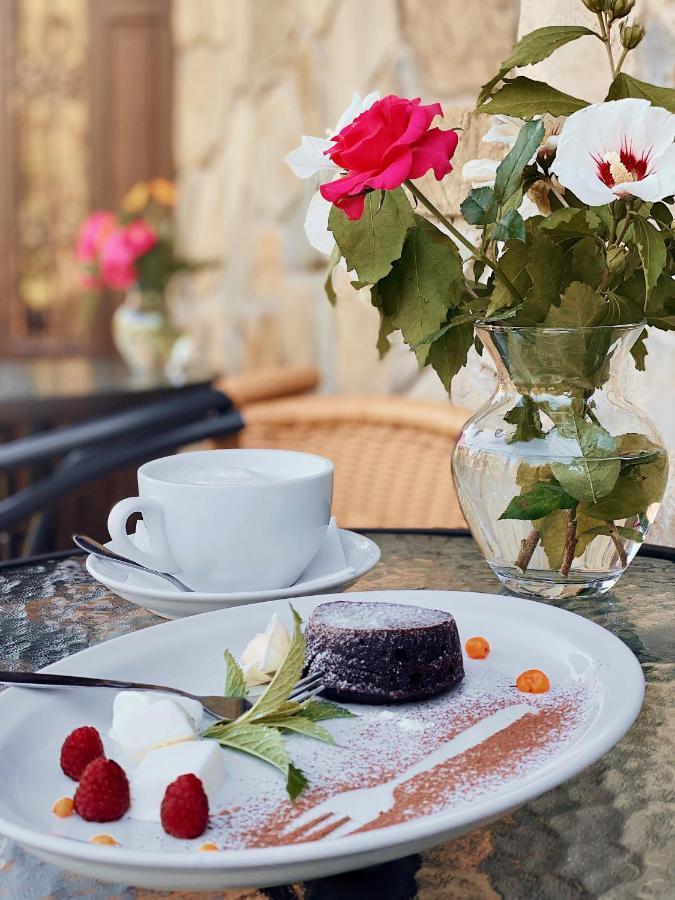 Klen Hotel Микуличин Екстер'єр фото